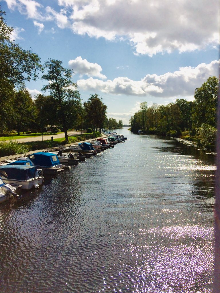 IndiraKusmic's tweet photo. Genom #Värnamo #laphotographiebleue #eyeem #viewbug #scandinavianphoto #gurushots https://t.co/wy3XTLTRyW