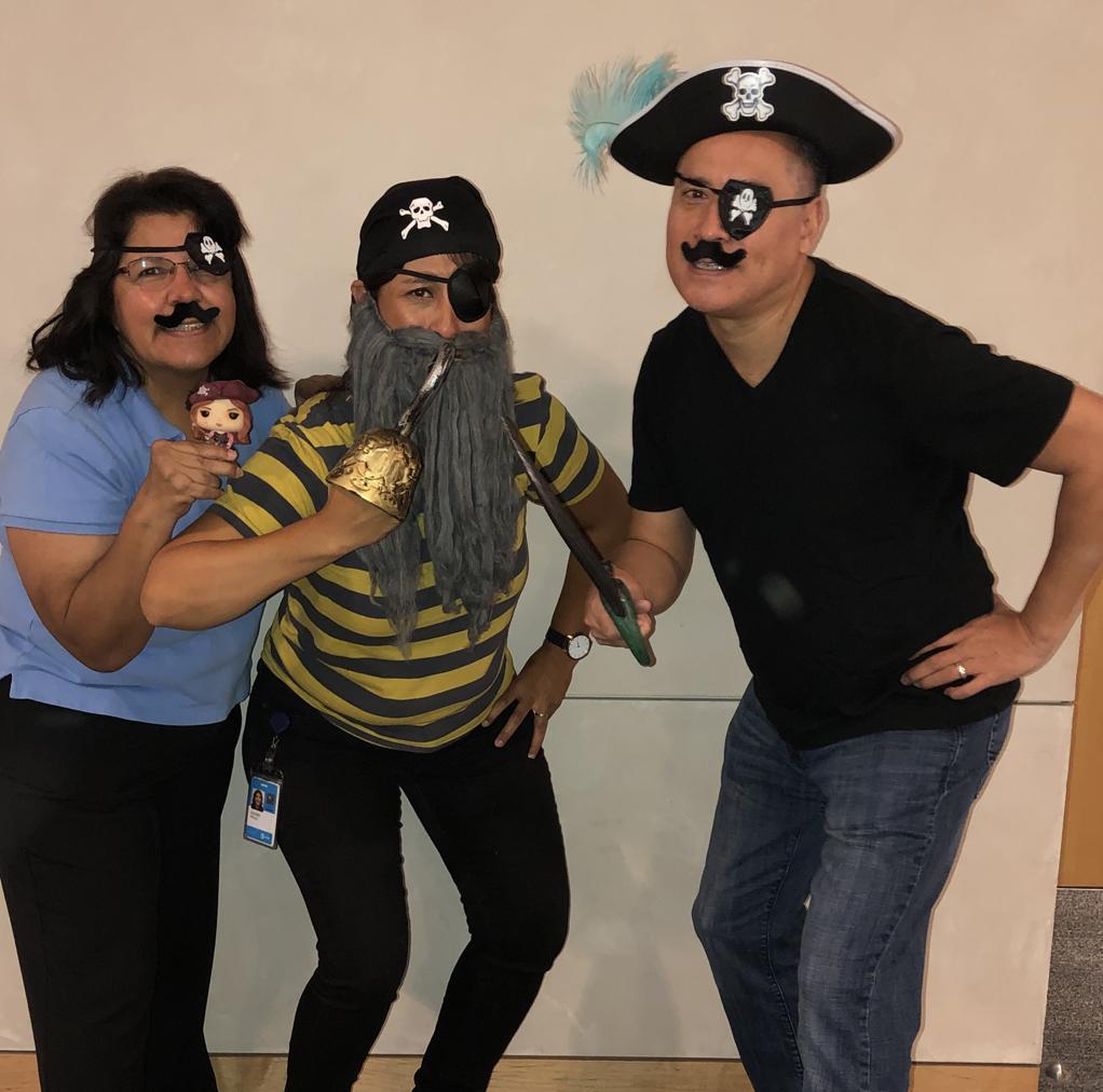 ramonaloa's tweet photo. International Talk Like a Pirate Day @CerritosPride #cerritospride #TuggleNation #FieldsFam #LifeAtATT @AdinaPickle @MrRichardbel @AzurinKatherine https://t.co/D1TsPbOxY6