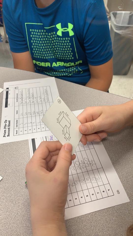 MrsReidBEU's tweet photo. Finding volume is fun when it’s competitive!! Playing Prism Pile-Up this morning to practice finding the volume of different rectangle prisms. @BeulahRalphElem https://t.co/SvNY7nr6Pd