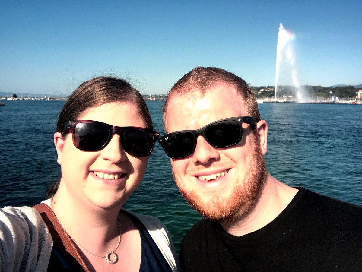 A quick selfie with the Jet d'Eau and Lake Geneva in the background!

What's not to like about visiting Geneva - we loved it!!

#visitgeneva #geneva #scrapbookadventures365