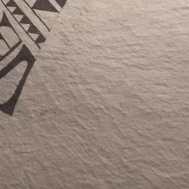 BulaMoco's tweet image. 👉 @bulamoco is back. 
So [Connect with your tribe]

#workinprogress #gecko #tribal 
design by BulaMokoCo. 🌴😎🌴
#kesakesa #masikesa #tapadesign #tapacloth #barkcloth #tribalwarriors #fijibati #viti #fijianart #fijidesign #SayBula #fijitime #pacificart … ift.tt/2O9LJBz