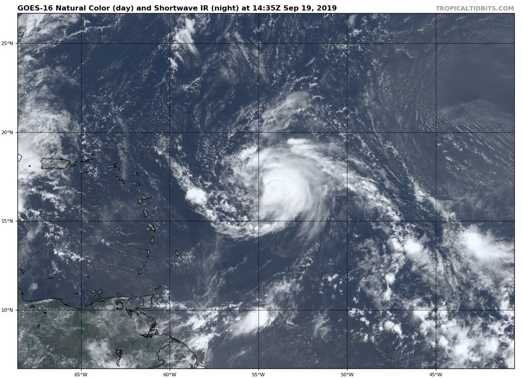 TemporadaCiclon's tweet photo. BOLETÍN OFICIAL 11AM

La #TormentaJerry se ha intensificado a #HuracanJerry al Este de las Antillas Menores. 
#Jerry sostiene vientos de 120kmph y se mueve hacia el Oeste-Noroeste a 26kmph. https://t.co/UFw1vUrKnM