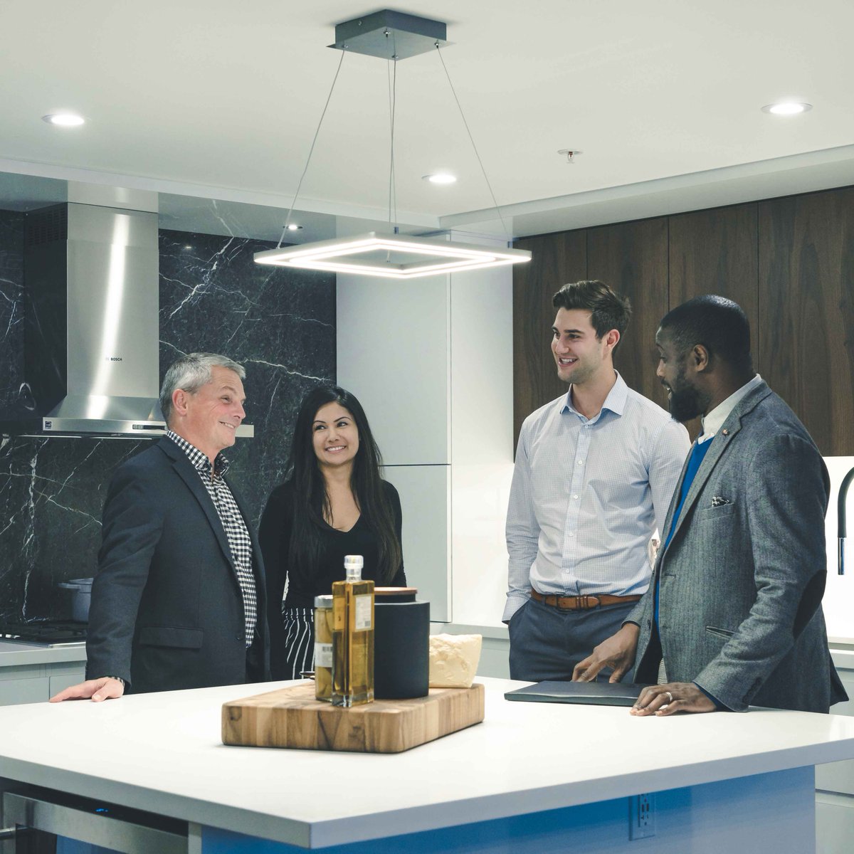 macdonaldrealty's tweet photo. A home is the biggest transaction most of us will ever make. That’s why it’s important to work with an experienced and knowledgeable real estate agent. Partner with one of our agents today. Visit our website https://t.co/c9ZVwGGhhR #MacdonaldRealty #RealProud #RealEstate https://t.co/PBMBQ1KqWS