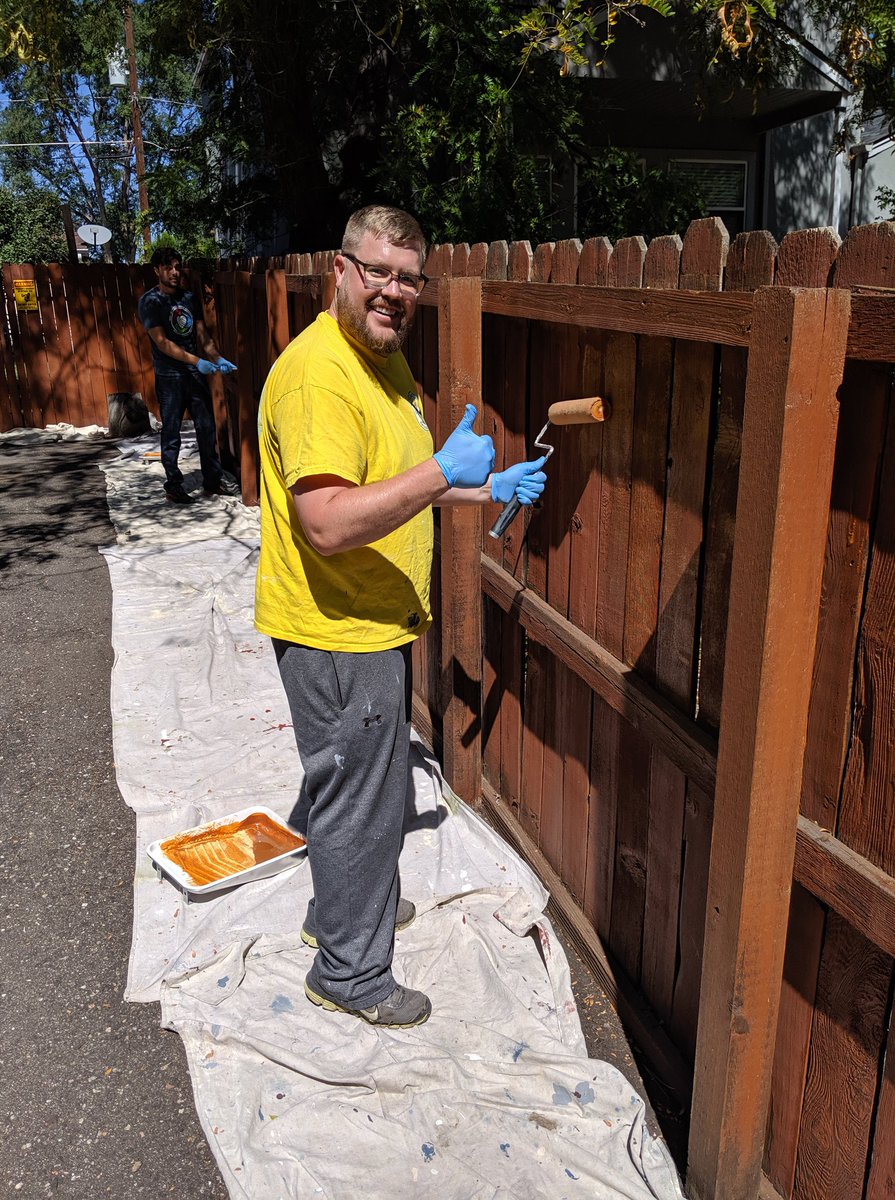 Last week the Denver RAI team got their hands dirty volunteering in a Paint-A-Thon for a senior member of the community who is unable to perform house maintenance. It was great to have everyone out working together and see the positive impact we can make! #oneRAI