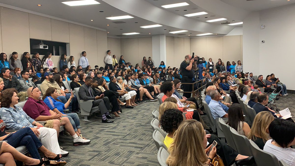 CastMedSA's tweet photo. When the community believes in what you do ππ½
We are so excited to kick off our grand opening & celebrate the more than three dozen community partnerships that will bring job shadowing, mentoring, and field trip opportunities to our students!!
#PartnershipSchool #CASTSchools https://t.co/nDk8Z3name