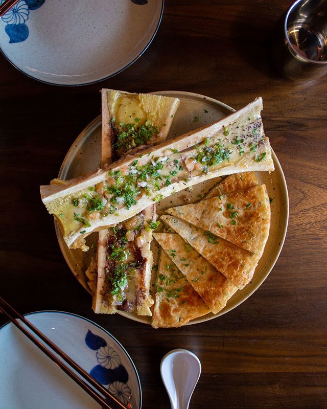 thetangnyc's tweet photo. Topped with pine nuts and house-made red wine vinegar sauce, the prized and creamy beef bone marrow is imbued with even more flavor and richness.
#thetangnyc #noodles #chilioil #sesamepaste #liftingnoodles #nycfood #nycdining #nyceats #eatingnyc #nycfooโฆ https://t.co/5ohvofokrl https://t.co/IXYMddzi7Y