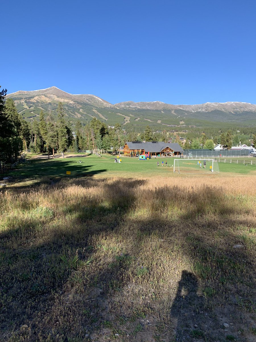 agourlayteach's tweet photo. It’s a great day to have a great day!!!! What a place to live! #bulldogshuffle2019 #breckel #ssdedu https://t.co/R5xYGTyVqi