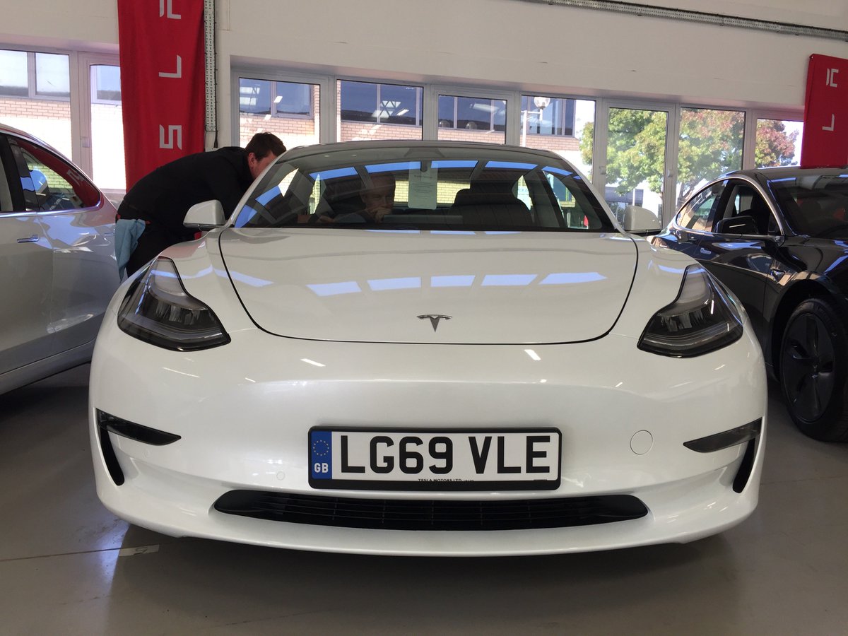 GinaPurcell's tweet image. So... this happened this afternoon... 🤩🥳🤩🥳🤩 #tesla #teslamodel3performance #EV #thankyouelonmusk