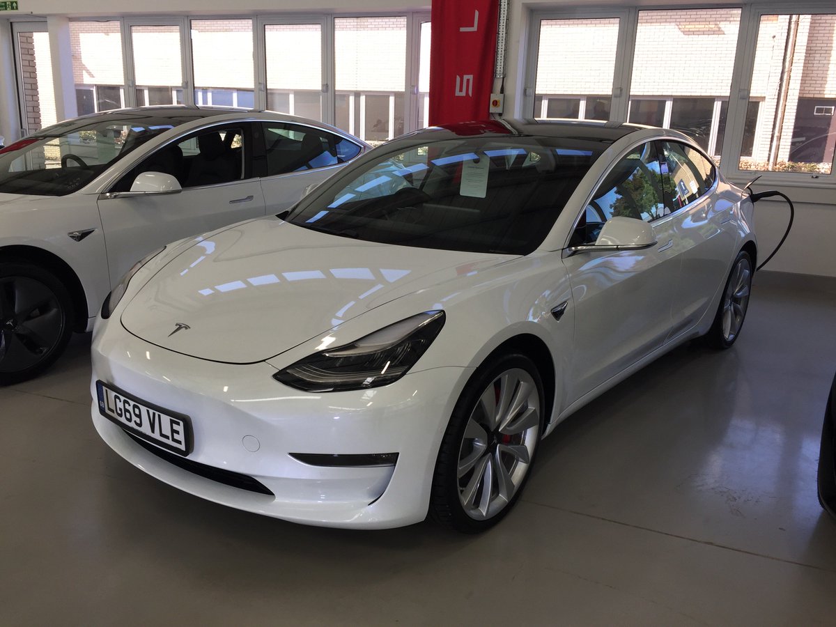 GinaPurcell's tweet image. So... this happened this afternoon... 🤩🥳🤩🥳🤩 #tesla #teslamodel3performance #EV #thankyouelonmusk