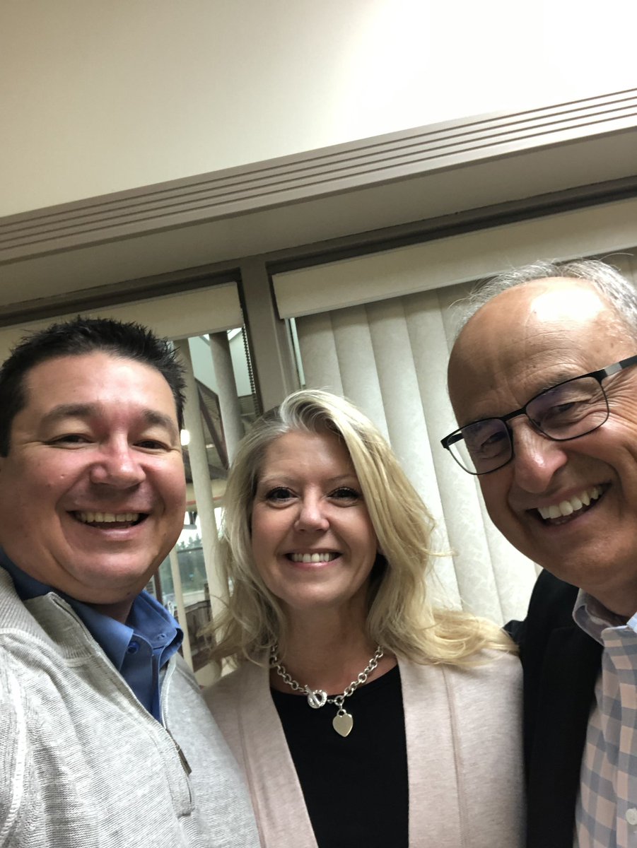 More excitement as I get to work and learn with these two amazing colleagues at Day One of Impact Coaching in North East School Division. <a href="/Ainsleybr/">Ainsley Rose</a> @ahnatiuk <a href="/DougFranke1/">Doug Franke</a> <a href="/VisibleLearning/">Visible Learning</a> <a href="/CorwinPress/">Corwin</a> #knowthyimpact