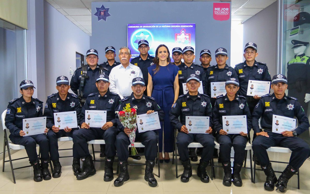 3erSector's tweet photo. 3er Sector - #Escobedo exhorta a policías a mantener la corporación como la mejor de México #Proxol #Policías #SeguridadCiudadana https://t.co/9NtQEfyVj3 @gob_Escobedo @claraluzflores https://t.co/3VX4YK11rJ