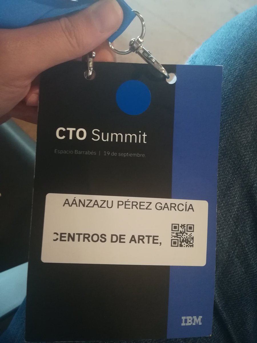 PerezgArancha's tweet image. #IBMCTOSummit gracias @ElisaGarijo por la invitación!!, Me siento muy afortunada de poder compartir experiencias, retos e ilusiones con tantas mentes brillantes! Enorme y gran iniciativa!! Enhorabuena! @IBM_ES #IBMCloudGarage #Madrid