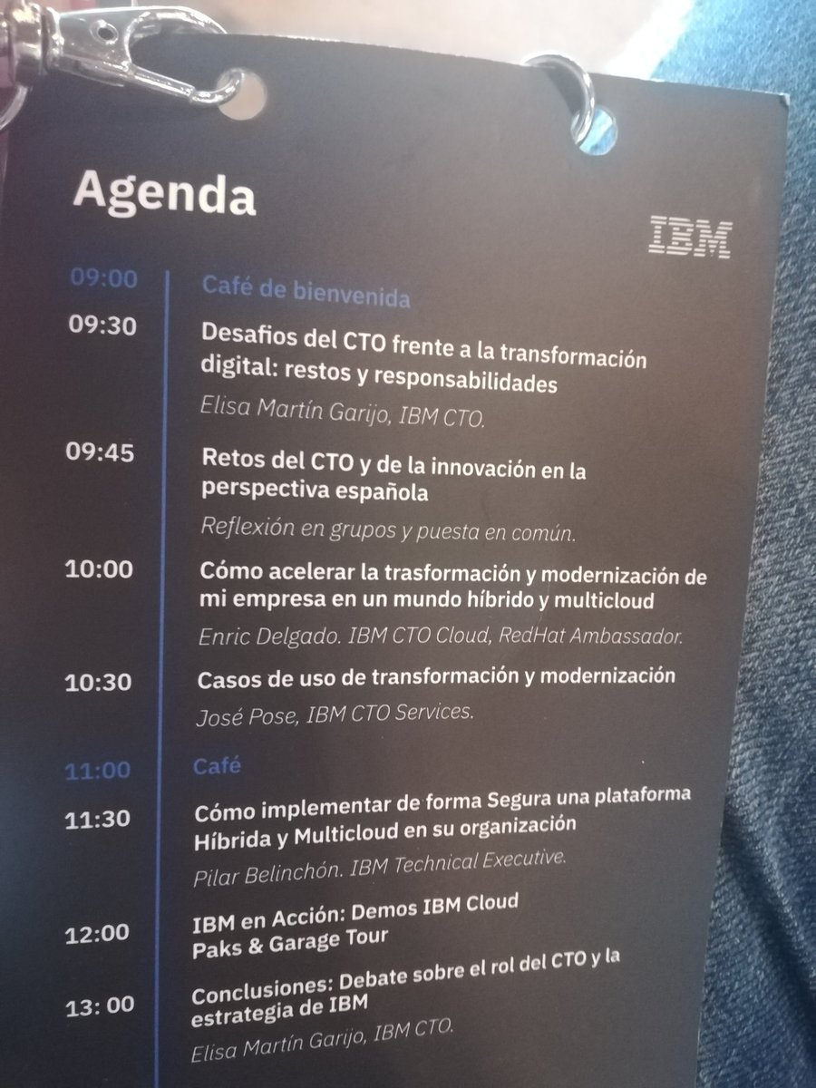 PerezgArancha's tweet image. #IBMCTOSummit gracias @ElisaGarijo por la invitación!!, Me siento muy afortunada de poder compartir experiencias, retos e ilusiones con tantas mentes brillantes! Enorme y gran iniciativa!! Enhorabuena! @IBM_ES #IBMCloudGarage #Madrid