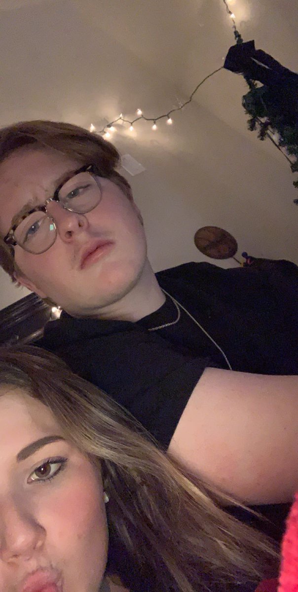 malloryscott19's tweet photo. happy birthday @hunnterjb !!! love u &amp; hope you have the best day!! 🥳🖤🥰 https://t.co/NW8Z4gzvqC