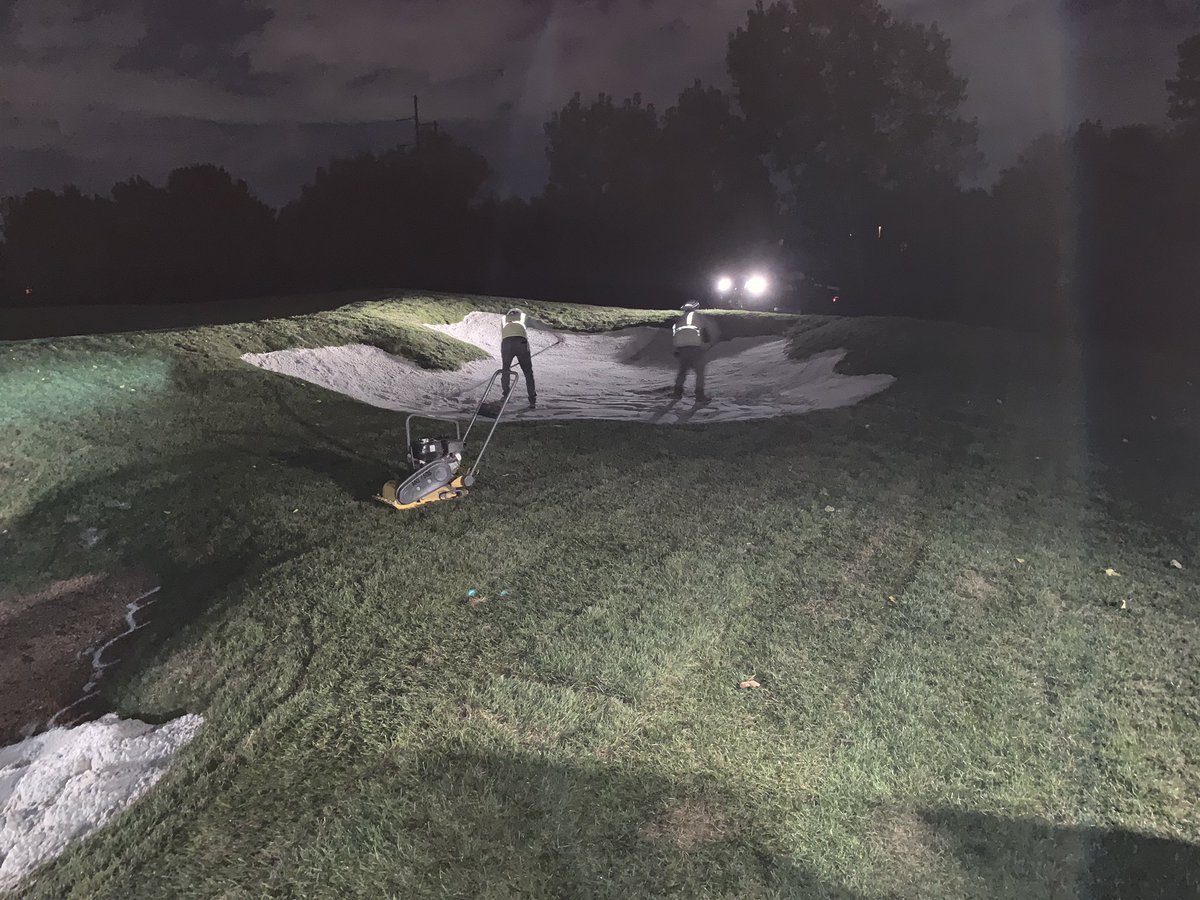 DuininckGolf's tweet photo. Long night at Columbine Country Club getting holes 3 &amp; 4 tournament ready, but the final product this morning made all the hard work worth it. https://t.co/x3pddckk33