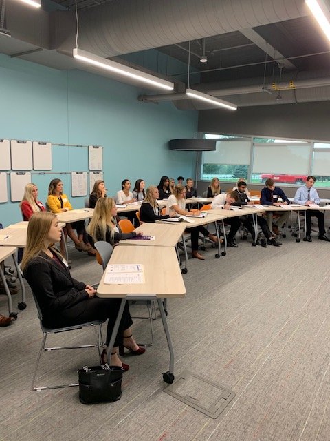 IADeptofEd's tweet photo. Students are learning about how to craft a purposeful and professional resume today at the @DMACCNews Career Discovery Network professional skills workshop. @WaukeeCSD @JohnstonCSD @NorwalkSchools @WaukeeAPEX @futurereadyiowa @ThePalmerGroup https://t.co/0WHSYlIAFn