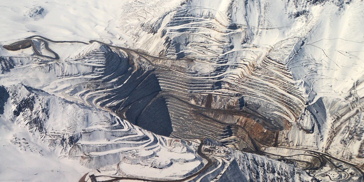 Don't miss Sunday's LARC Dialogue: "Local Communities and Extractive Industries" Three community leaders and academics share experiences facing the impact of extractive industries in Canada and Latin America. Sept. 22 | 3 p.m. ow.ly/o16250wgo2V <a href="/UCalgaryArts/">UCalgary Arts</a> #yyc <a href="/UCalgary/">U Calgary</a>
