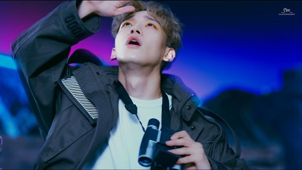 ChenNoha's tweet photo. #EXOL let's buckle up!
For Billboared Social 50 
500Rts
500Replies.
Tag 
@weareoneEXO 
Put the hashtag #EXO⁠ ⁠⁠ ⁠ #weareoneExo⁠ ⁠ 
@B_hundred_Hyun   @layzhang
@_PowerOfEXOLs 
 let's go 😍😍💪🏻
#SuperKai_Trailer https://t.co/Q0NDA8KgZC https://t.co/0RQ3e42AwY