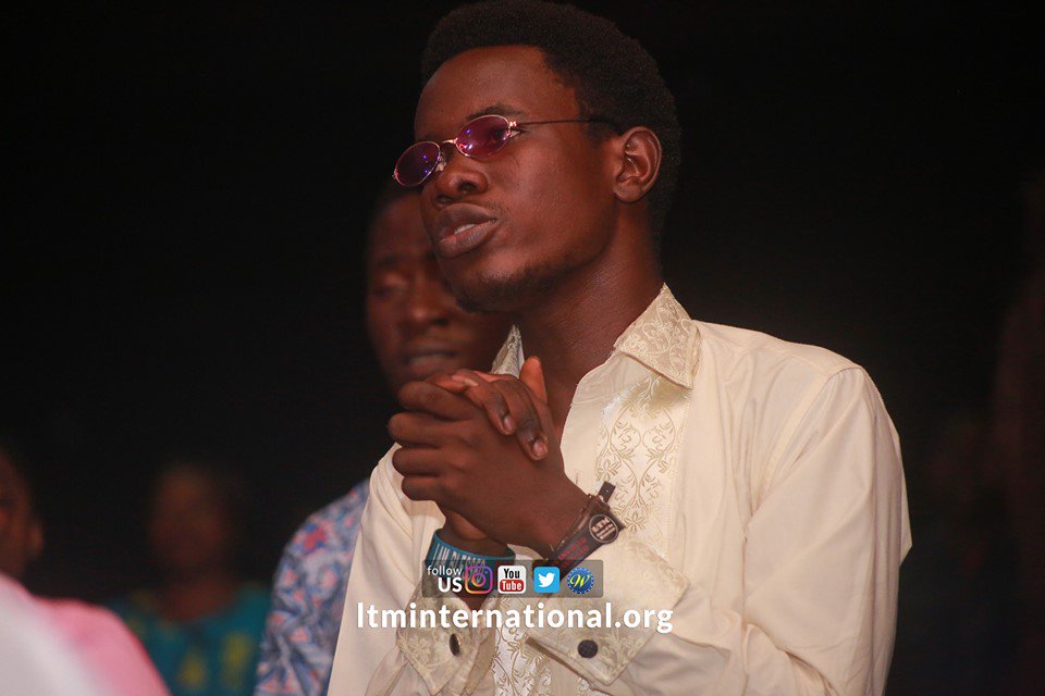 ltmint's tweet photo. Don't tell God how big the trouble is; show the trouble how big your God is. #GodoverEverything #ltmint #Wisdom #MonthofRest https://t.co/tr4JvzQyHq