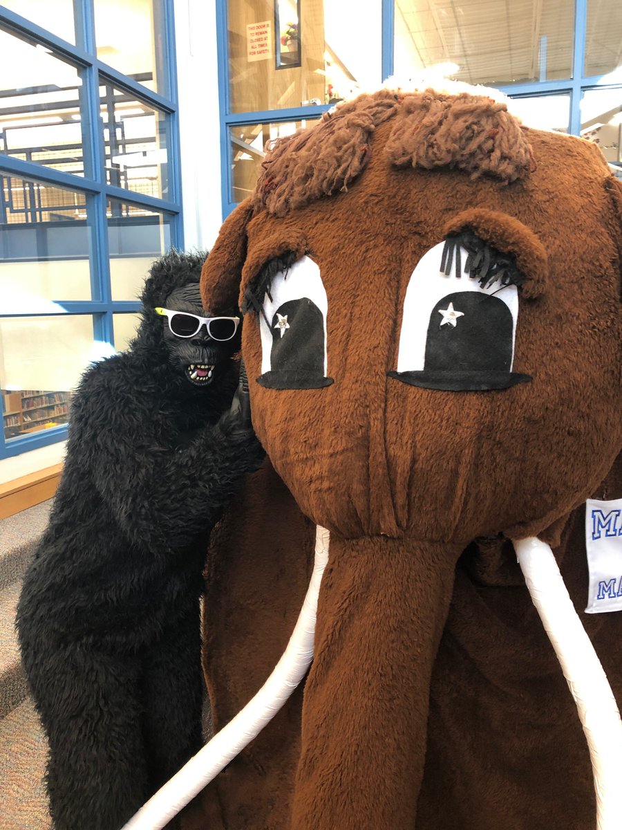 Just met Marty.  We're best friends!!
#SistekIsMissing #LoveMHE #MHEFamily #rockyourschool