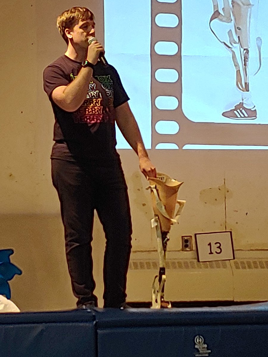 Awesome kick-off assembly for our Terry Fox School Run. Thank you Keegan from <a href="/TerryFoxCanada/">Terry Fox Foundation</a> for being our guest and sharing Terry Fox's inspirational story. One week until we run <a href="/riverheights11/">riverheights</a> ! Wear red on Sept 26!