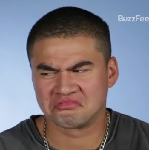 5SOS reactions from read thirst tweets is so adorable🥰