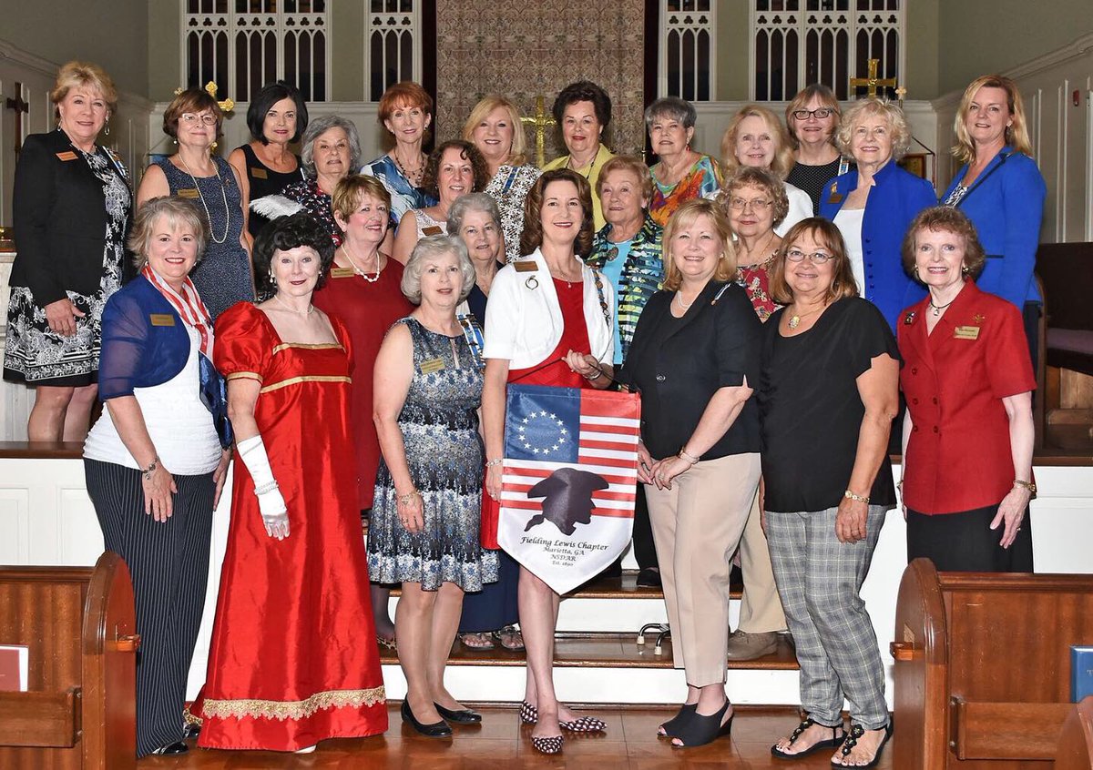 FieldingLewisGA's tweet photo. Bells Across America // Thank you to everyone who participated in the ringing of the bells to celebrate the 232nd anniversary of the signing of the Constitution! #BellsAcrossAmerica #ConstitutionWeek #ConstitutionDay #TodaysDAR #FieldingLewisDAR #FieldingLewis #GeorgiaDAR https://t.co/E1a4oYQlfU