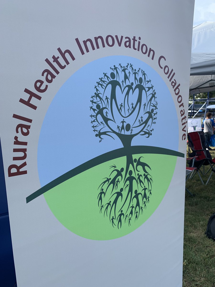 RHIC4U's tweet photo. Proudly partnering once again with Union Hospital for the Wabah Valley Out. A very special thank you to the Medical Students from the Indiana University School of Medicine and Mollie Wheat Clinic for helping out and teaching kids how to take care of the peds HAL  Simulator https://t.co/NJiMoNFt4E