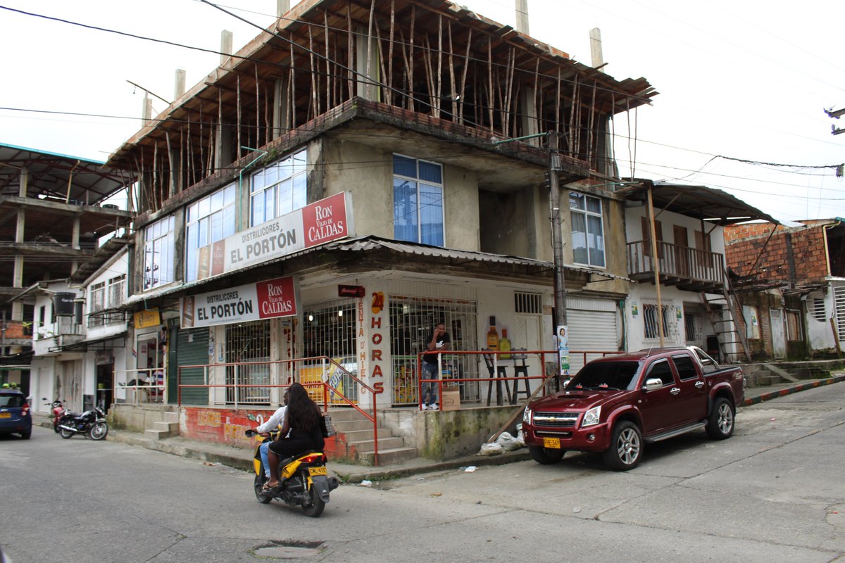 6) Meanwhile in Buenaventura, Colombia (biggest coke port in CO) war rages on the streets and countryside"Things got much worse when the US arrived. FARC came out of the jungle and into the city" said Darwin, a social leader from the region