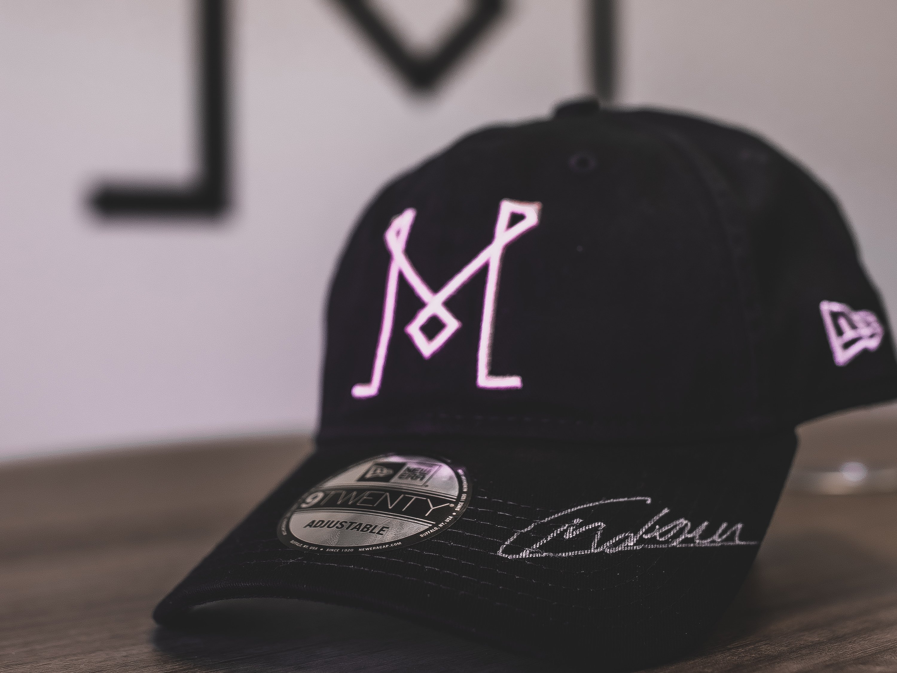 Tot ziens Modieus Asser Inter Miami CF on Twitter: "🚨 Makoun Signed Hat Giveaway 🚨 1.) Follow  @InterMiamiCF 2.) RT this tweet 3.) Reply and tag a friend before Sep 21st  for a chance to win.