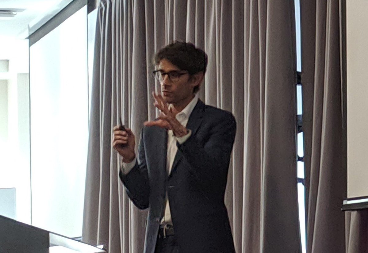 LawxTechxArt's tweet photo. Nick Thompson of @WIRED closing out #id2020summit after some productive workshop sessions! https://t.co/D4Vet7X98t