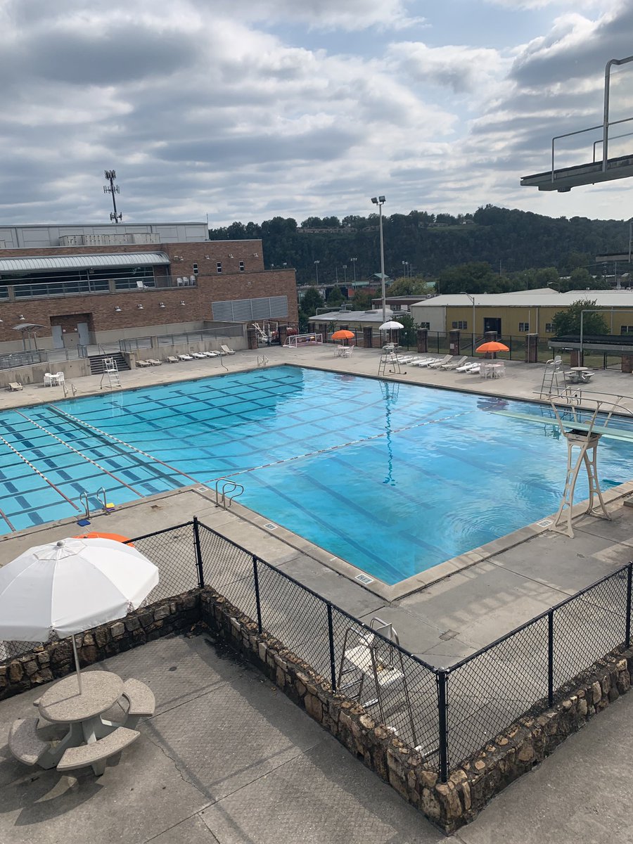 Best place to kick off back to back weekends of water polo is on Rocky Top!!! Make sure you come out and support your Vols this weekend. If you cant, you can watch us live here cwpatv.com Games start at 10:00, and the full schedule can be found on the CWPA website