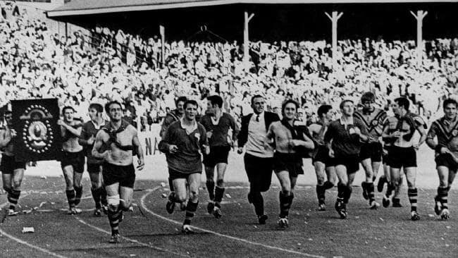 Happy 50th Anniversary Tigers fans! On this day 50 years ago the Balmain Tigers pulled off the greatest underdog victory in NSWRL grand final history, winning 11-2 against a star-studded <a href="/SSFCRABBITOHS/">South Sydney Rabbitohs 🐰</a> team. It was our 11th premiership #blackngold #heroes