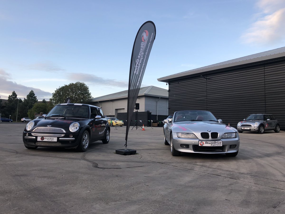 StuntDriveEx's tweet image. Was great to perform at @PorscheTeesside last night doing our Stunt and Precision #DrivingDisplay! #StuntDriveExperience #StuntDrive #StuntDriving #PrecisionDriving #StuntDriver #PrecisionDriver #Stunts #StuntLife #StuntShow #StuntDisplay