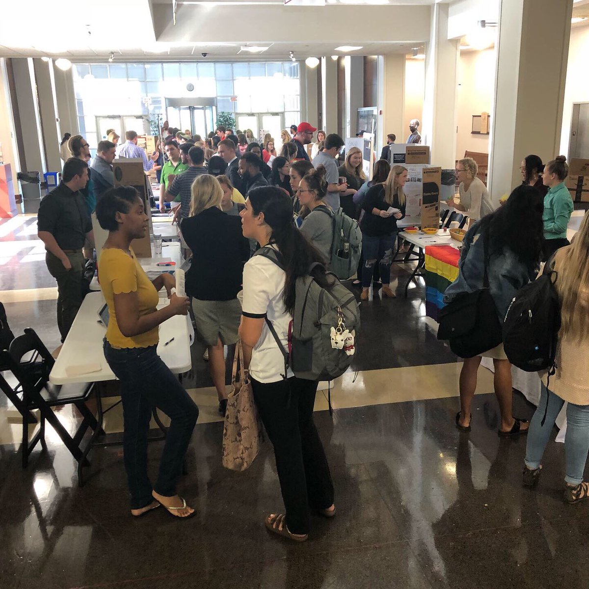 UDaytonLaw's tweet photo. A chance for students to get involved in a variety of groups at todayโs Student Org Fair. #orgfair #lawstudents https://t.co/t4BpRCrv4z