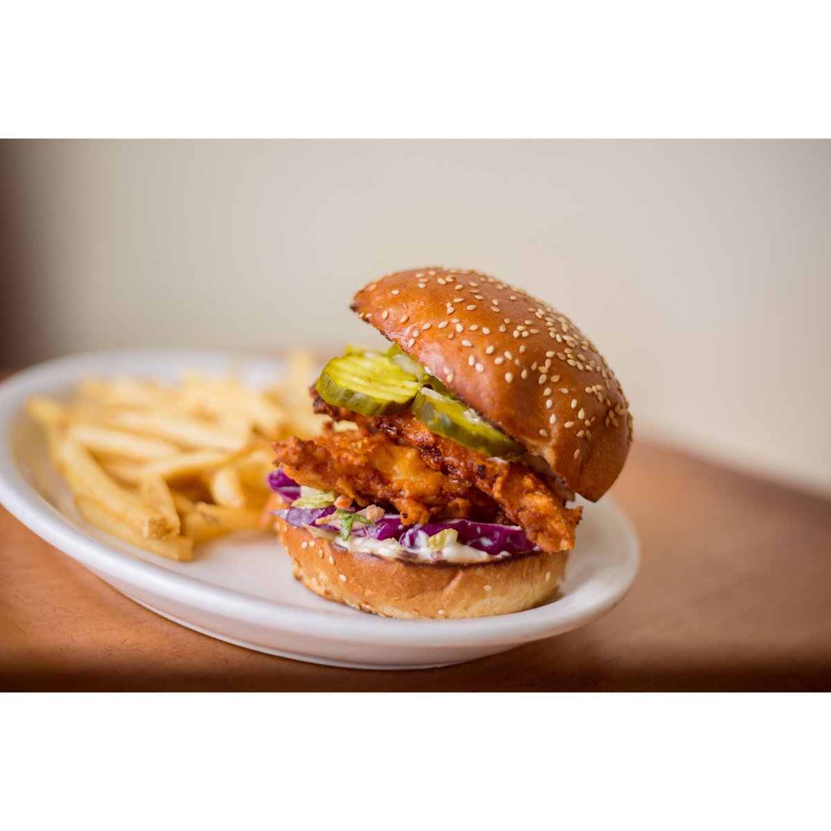 jacksprime's tweet photo. Need a burger break? Our “Jacked Up Crispy Chicken” is the way to go! Juicy chicken breast deep fried golden brown, partnered with our house made slaw, garlic aioli, &amp; for a little crunch sweet butter pickles! 
#jackedup #crispy #chickensandwich #slaw #bayareaeats #foodie https://t.co/1N1oesdvx3