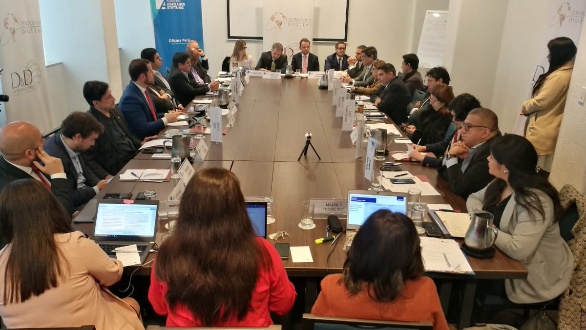 ddintorg's tweet photo. Agradecemos al Congresista Francesco Petrozzi, Pdte Com. Ciencia, Innovación y Tecnología del @congresoperu por participar en "Perú: Multi-Stakeholder Forum" que organizamos junto a la KAS. Destacamos su interés y ánimo de impulsar estos temas en nuestro país. #DemocraciaDigital https://t.co/5e63CLnH2t