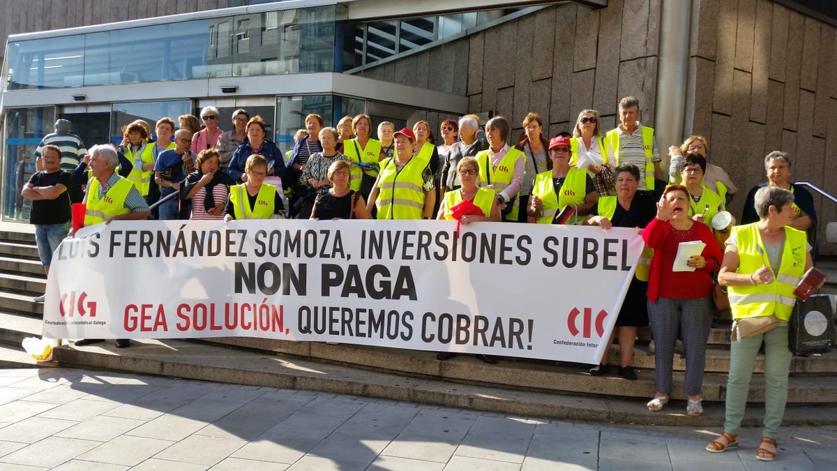 galizaCIG's tweet photo. Ex persoal de #GEA volveu mobilizarse na #Coruña para reclamar o pago das débedas pendentes. Solicítanlle á inmobiliaria #Subel que lles abone os 2,5 millons de euros da compra dos terreos da fábrica en #Vigo. MÁIS INFO: https://t.co/4ZxYisFhK3 #GrupoEmpresasÁlvarez #Pontevedra https://t.co/4psOsrUF8o