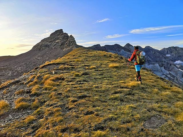 elporquet's tweet photo. Del Col de la Sède cap als Tubos de Gerbats.
.
.
.
#coldelasede #gerbats #troumouse #crestadetroumouse #crestadelamunia #lamunia #circdetroumouse #cirquedetroumouse #picgerbats #pyrenees #pyrenees_pics #loves_pyrenees #fotopirineos #inpirineos #instapiri… https://t.co/6SPA3D5FCc https://t.co/bRFVPdiSyp