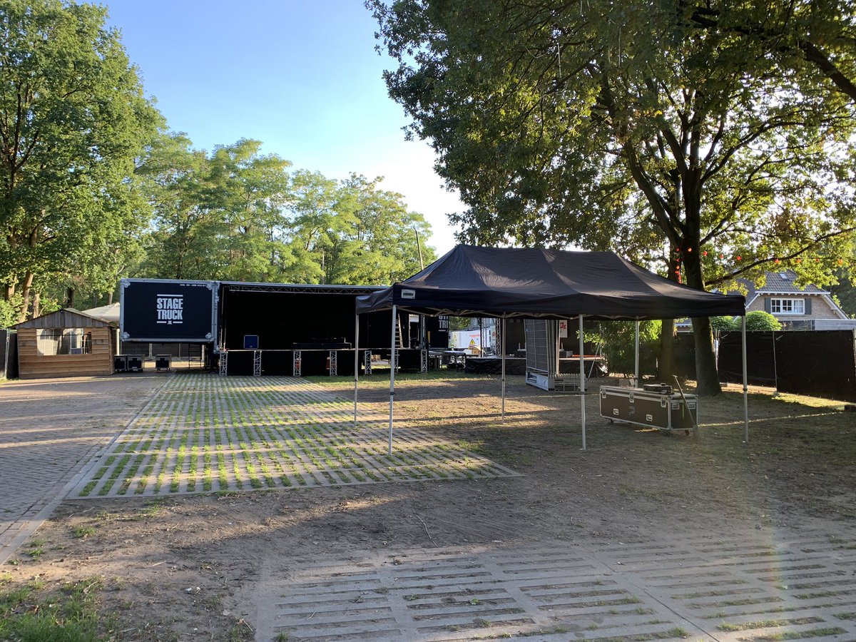 We zijn begonnen met de opbouw!