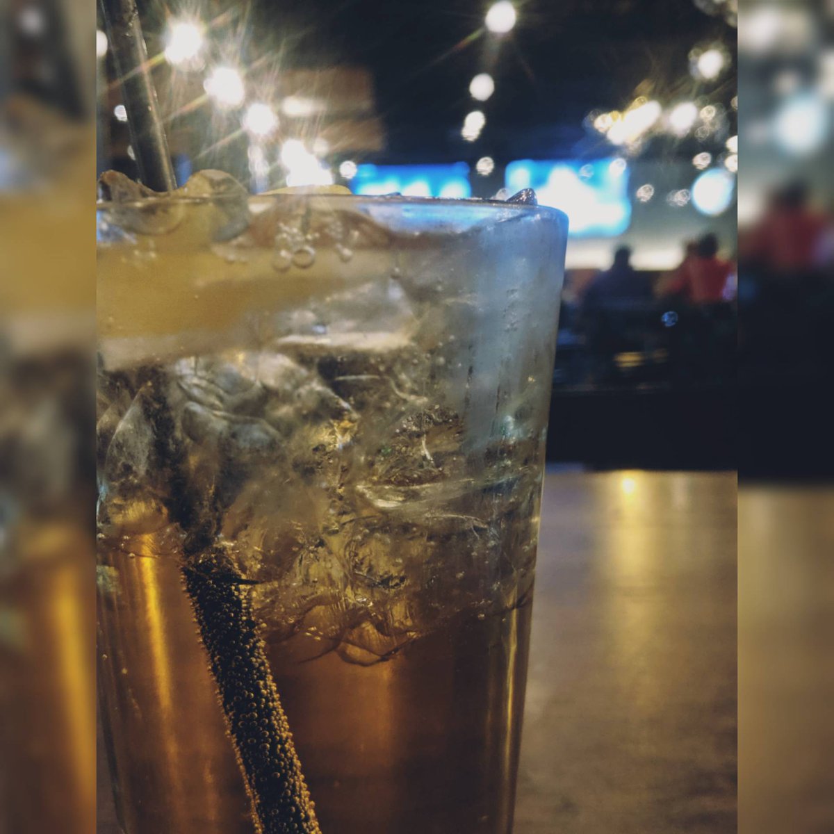 craftedbbyyc's tweet photo. 🥃🍷🍺🍸🥛🍹

What's your drink of choice? 

Sometimes simple really does hit the spot. 

Grab yourself a well highball during happy hour for only $3.75 and let us treat you! 

#craftedyyc 

#yycpub #yycbar #calgarypub #calgarybar #pub #bar #yum #aesthetic #ryeginger #aesthetic https://t.co/iX1psrLtmt