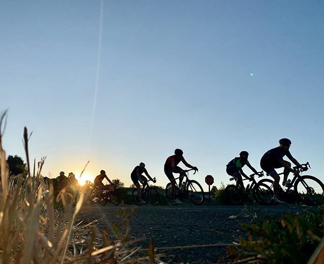 NeilLande's tweet photo. Last midweek crit race of the season in the books. It was such a fun season racing here in Utah, and I already can’t wait for next season. So glad that @dai4endurance coaching convinced me to give crit racing a shot. It’s definitely the most intimidating… https://t.co/cXIW33xa20 https://t.co/jG9tQEgWRB