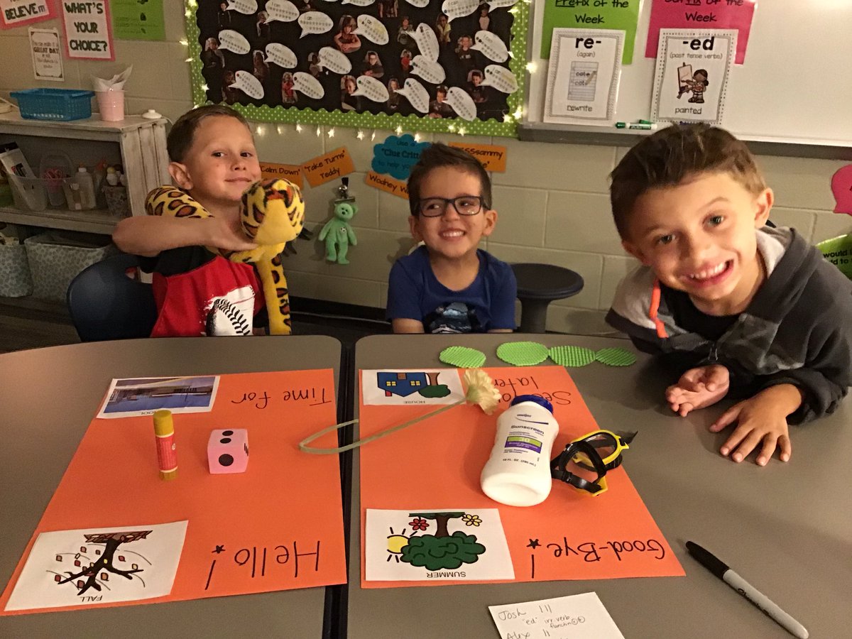 KatiebellSLP's tweet image. Sorting for #receptivelanguage, pat boards for #syntax, and using “Sssssammy Snake” to help us remember our speech sounds!  #speechisfun