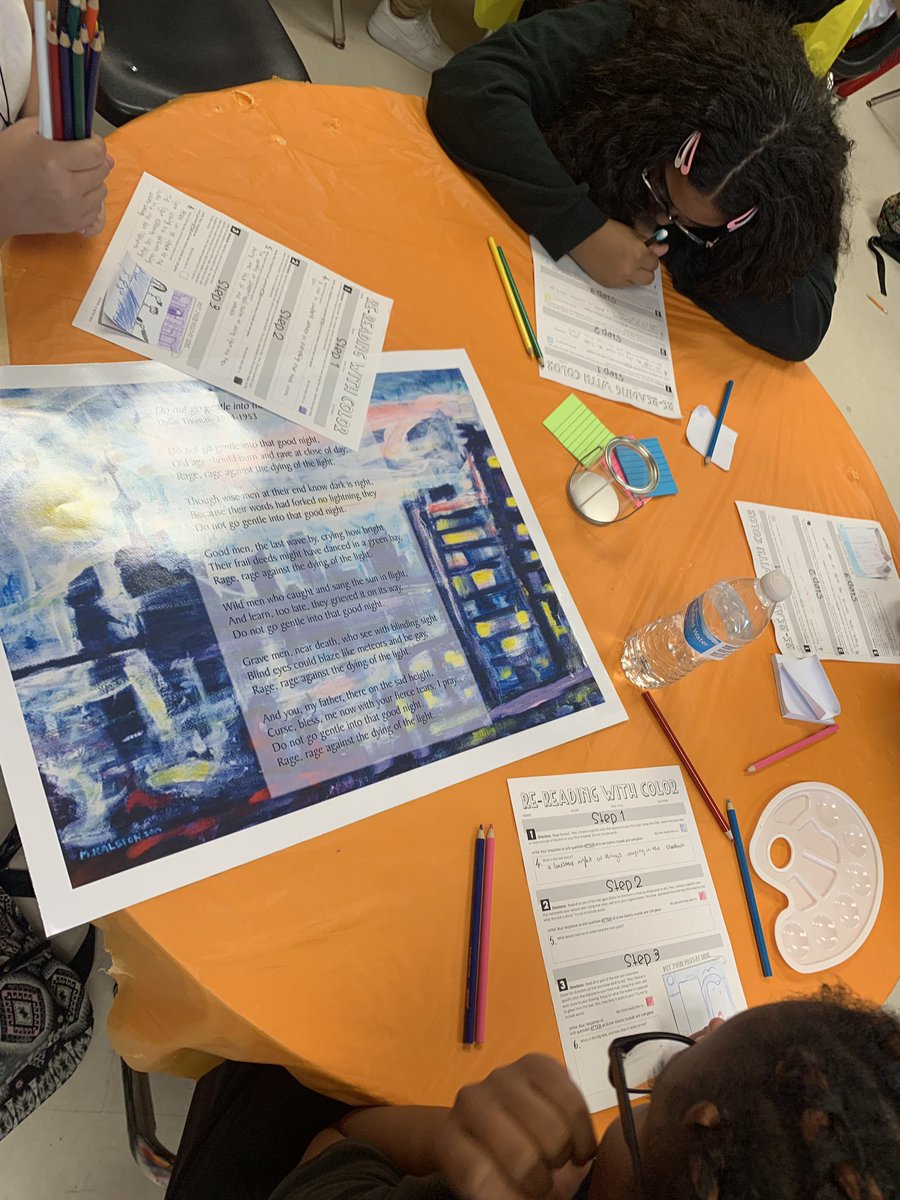 Senoralopezz's tweet photo. Understanding literature at a whole new level! #discovertheartinliterature  #rockyourschool #RockOutMCPS @HorizonAcadFL https://t.co/AtciXQq8s8