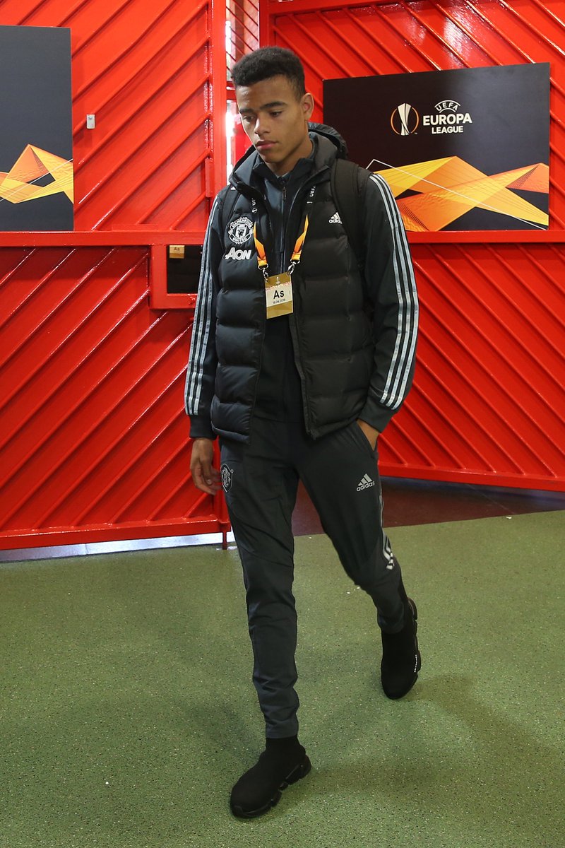 ManUtd's tweet photo. Proud. 

#MUAcademy 🔴 #MUFC #UEL https://t.co/wAzs1V86e2