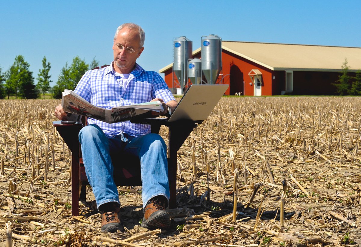 La Terre de chez nous prépare une Page à Pierre spéciale pour rendre hommage à ses lecteurs. Faites-moi parvenir un message expliquant pourquoi vous aimez ce journal, si vous aimez le recevoir et le lire chaque semaine.