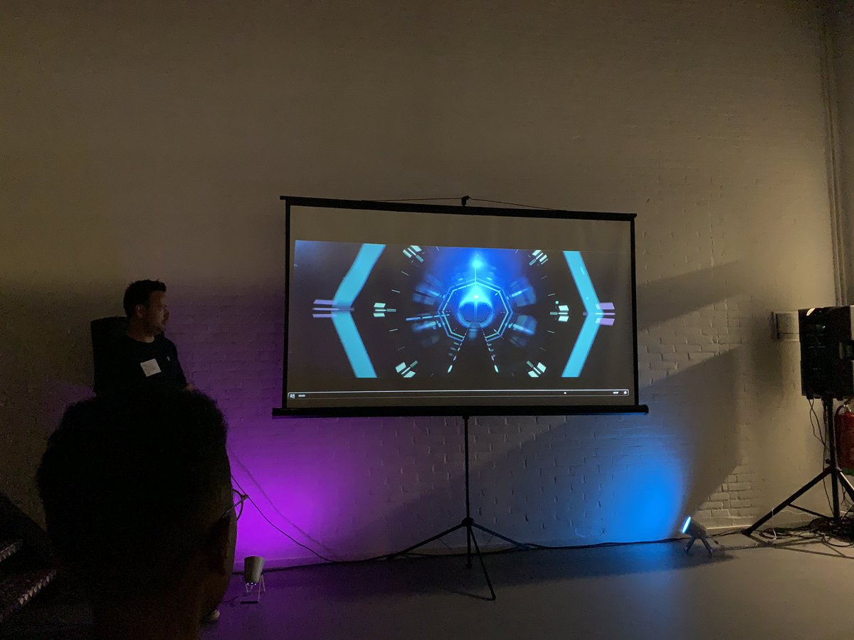 mehrismore's tweet photo. God, I fell in love with #makeemsay animation works!
#dribbbleAms #dribbbleAmsterdam #dribble #amsterdam https://t.co/srubTVrsN1