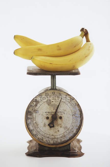 ABananaStand's tweet image. Americans eat an average of 27 pounds, or about 68 bananas, each year! Visit the #CommunityBananaStand if you want to increase those numbers! southfloridareporter.com/americans-eat-…