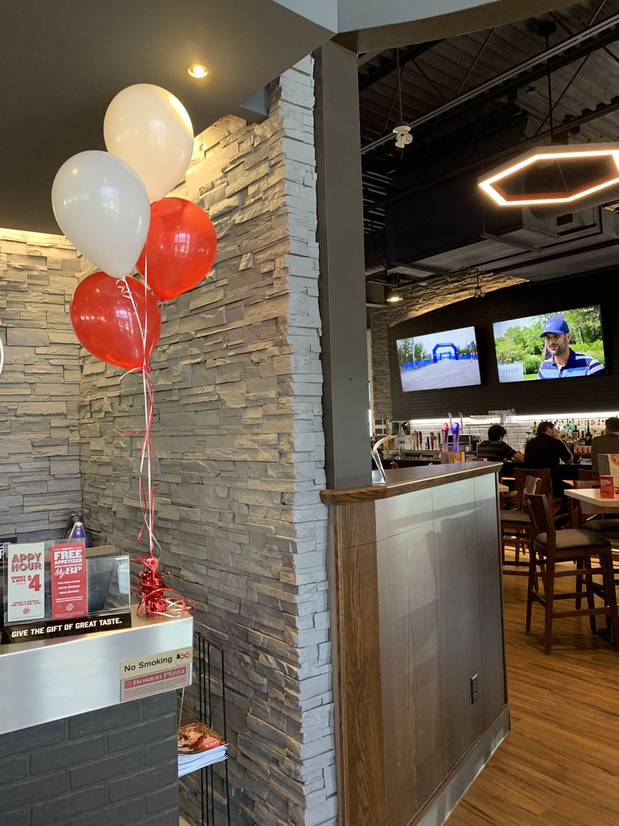 Lots of great prizes to hand out tonight.  Somersby sampling, pizza sampling and cake.  Come celebrate with us at Boston Pizza, Wonderland rd for our 15th Anniversary and renovation celebration. See you all there between 5-8.#party,#food,#prizes,#fun,#celebrate