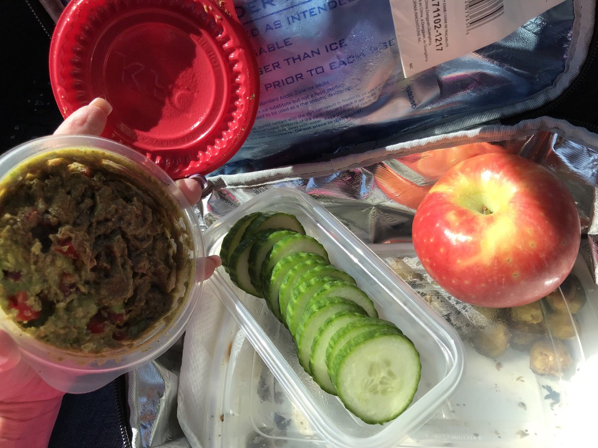 nyla_beyourself's tweet photo. #roadfood #accuweight https://t.co/pMvFOz1fhF https://t.co/ADJAlVjDXK